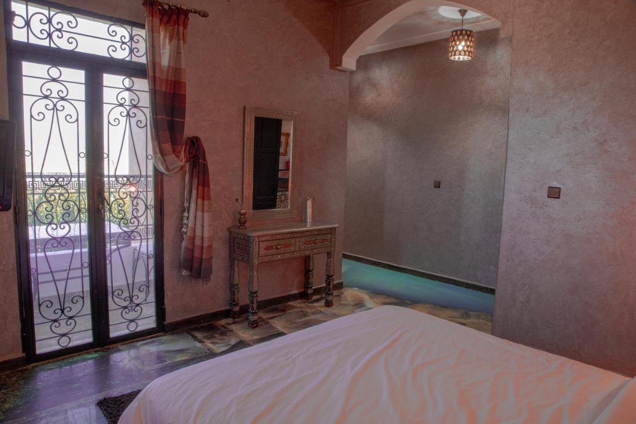 Jnanat Aicha Guesthouse Wawizelte Exterior foto